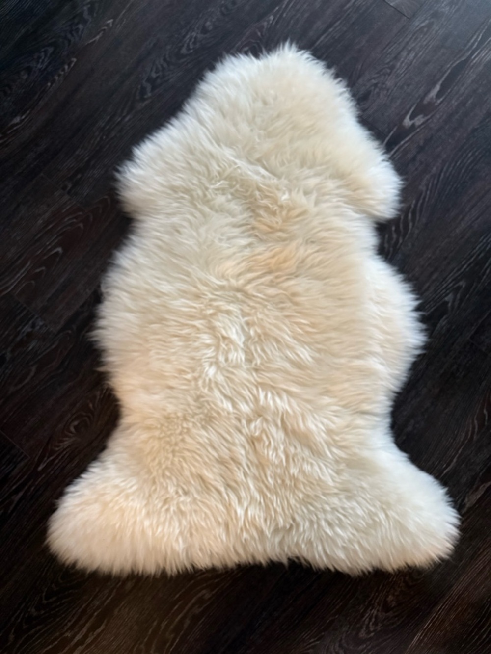 Windward Cream Sheepskin Accent Rug